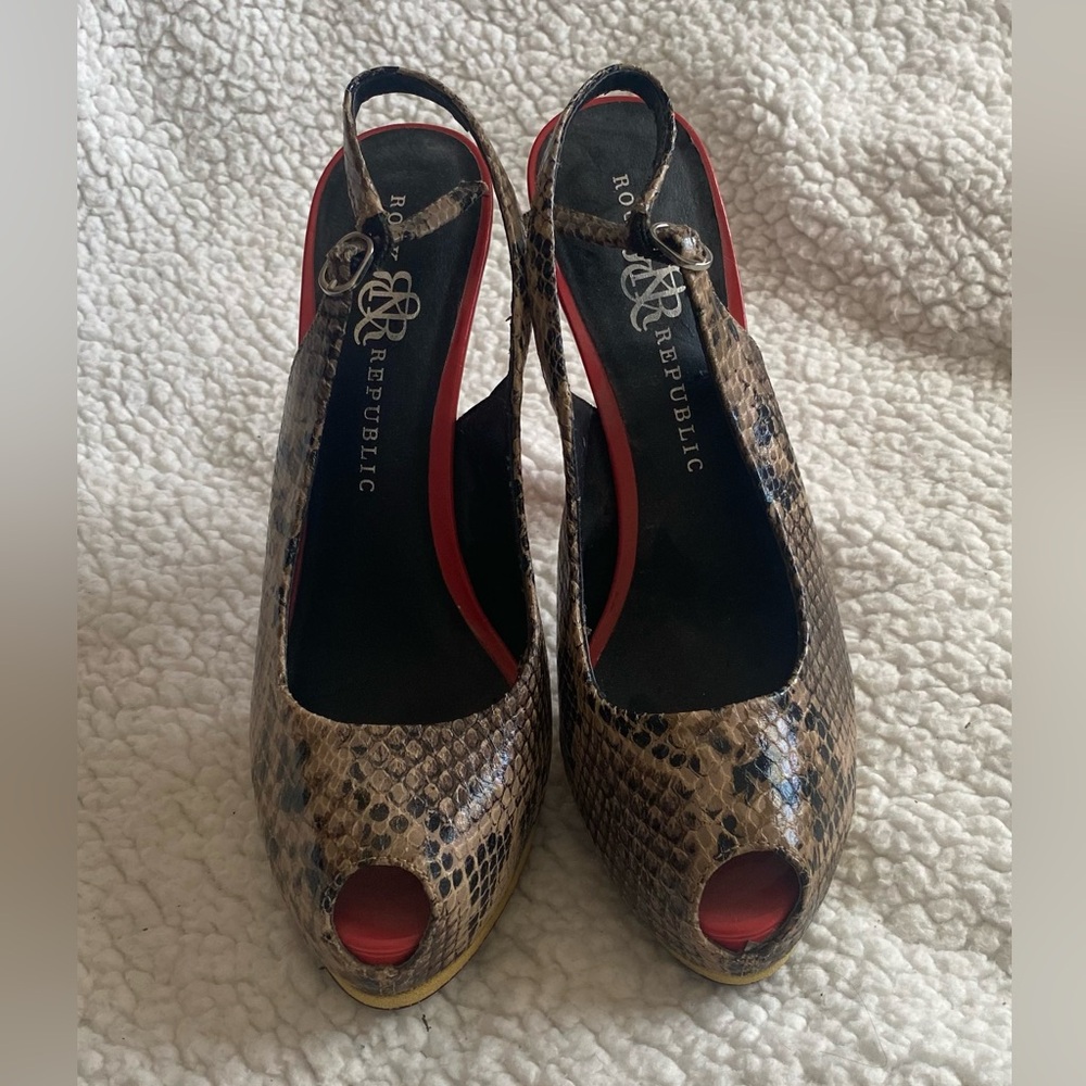 Rock & Republic Snakeskin Peep Toe Heels